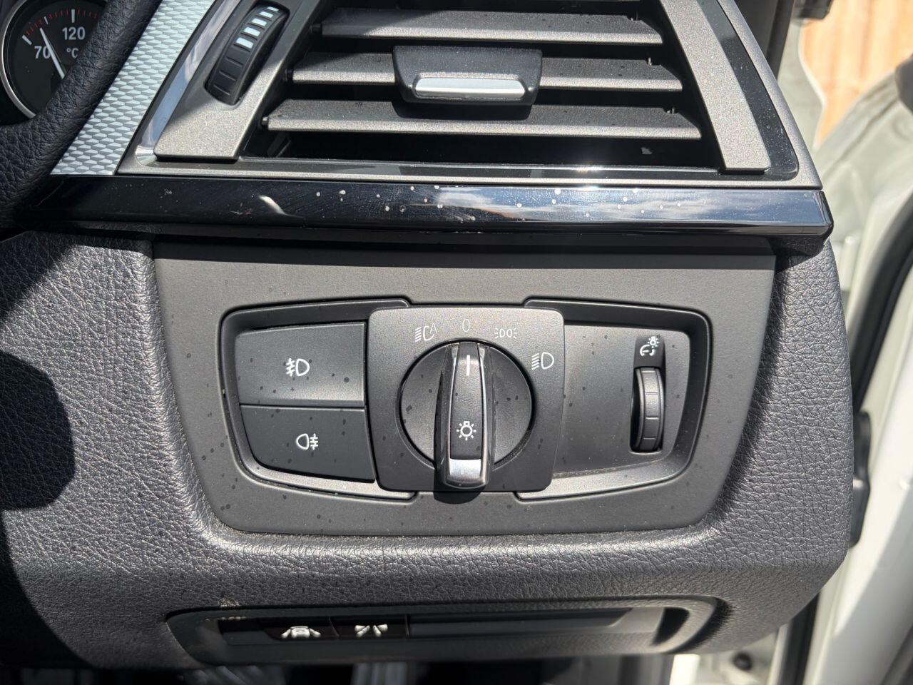BMW 3 Series view 33