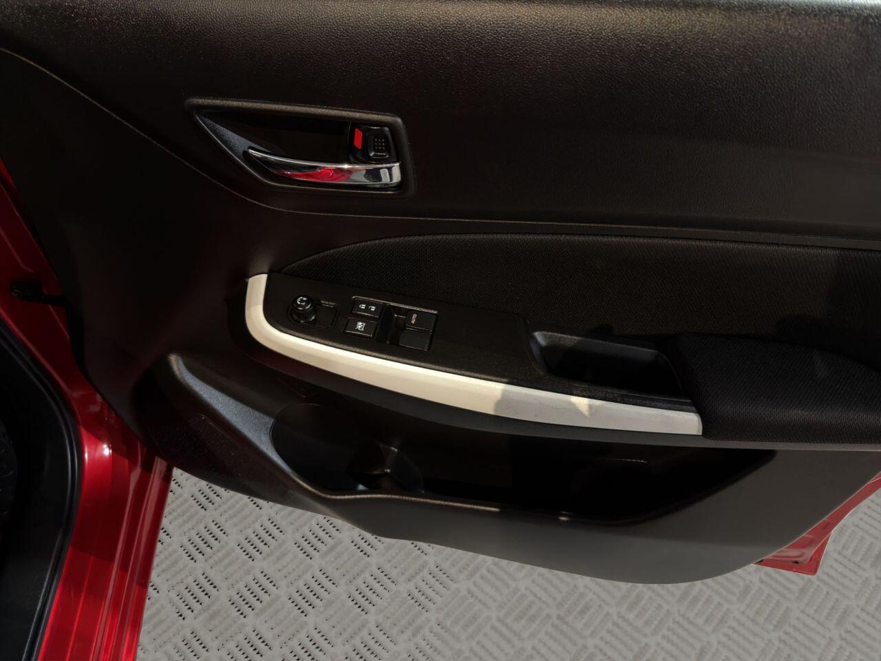 Suzuki Swift view 9