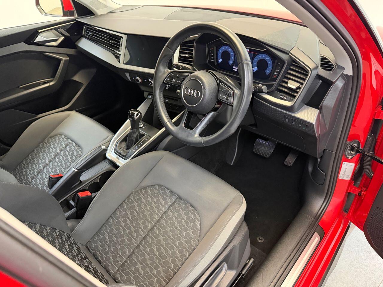 Audi A1 view 16
