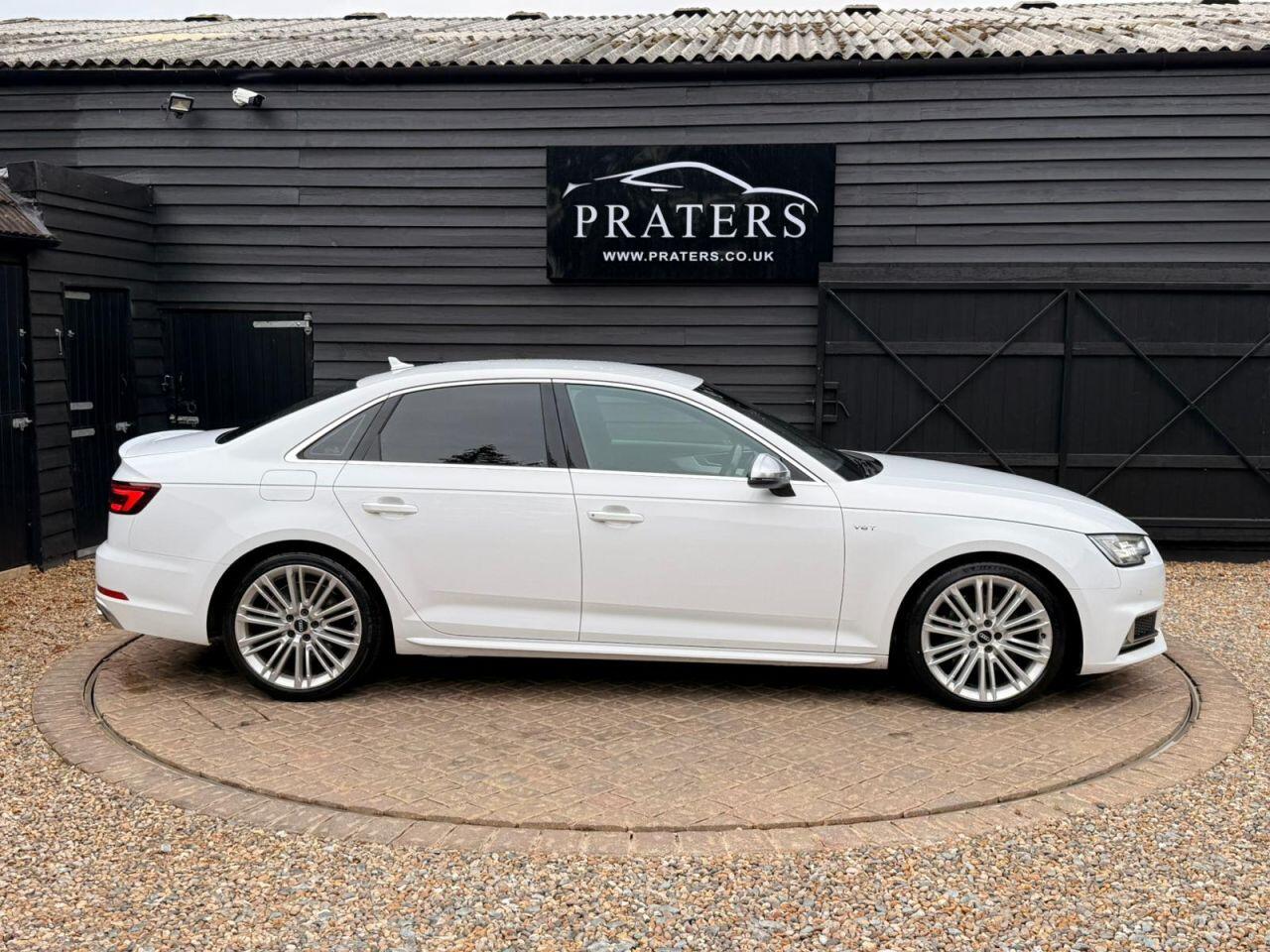 Audi S4 view 5