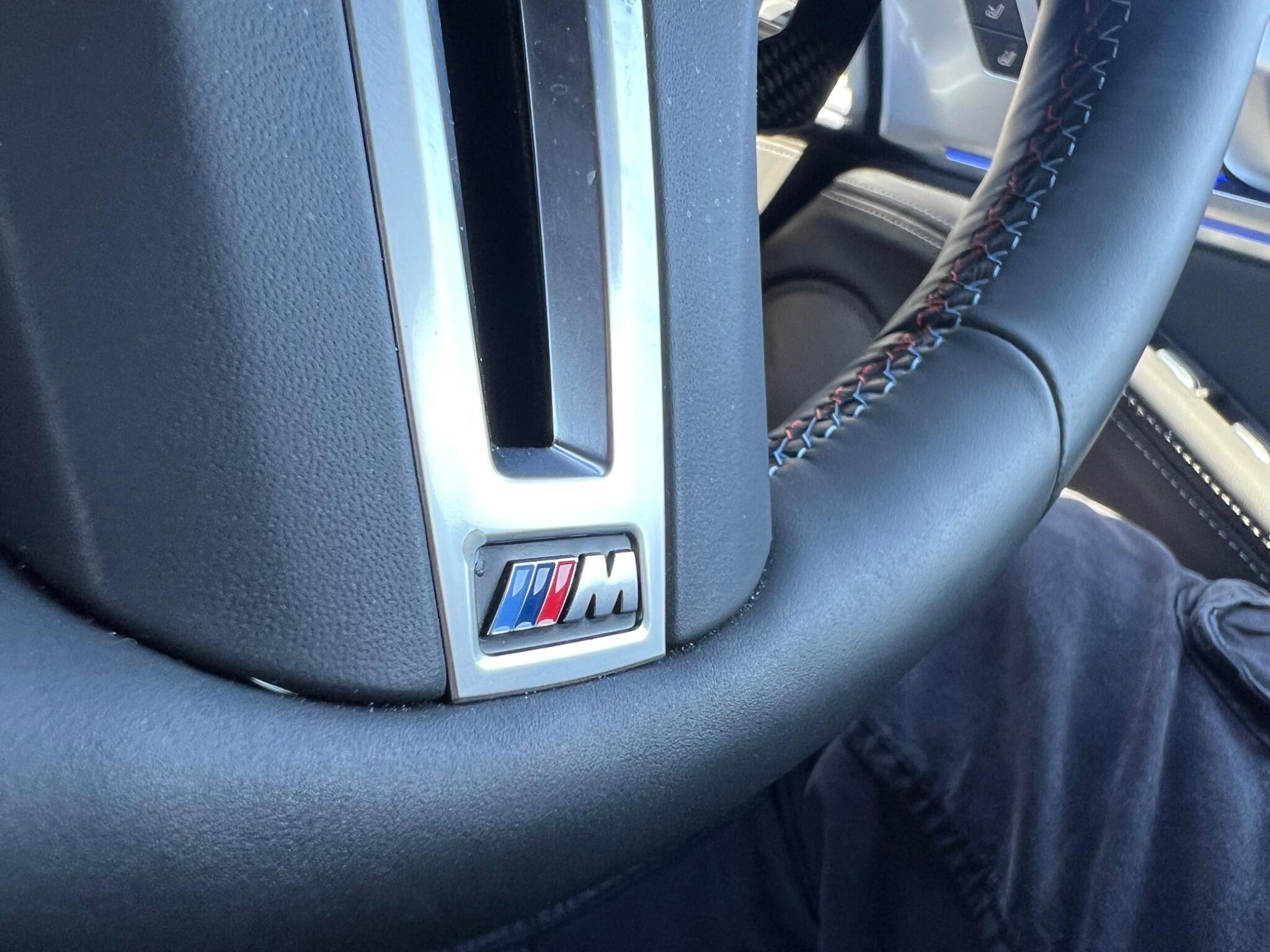BMW XM view 53