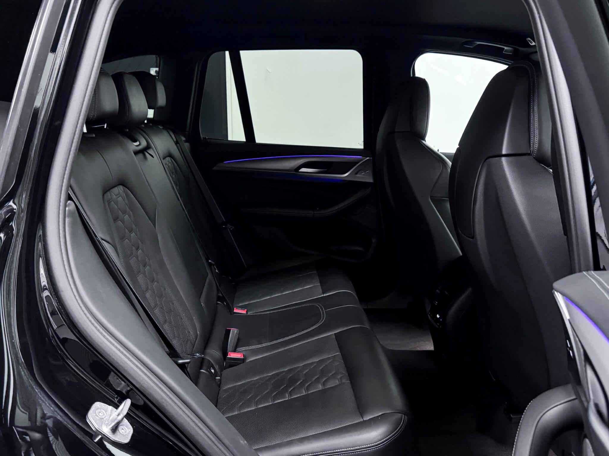 BMW X3 M view 11