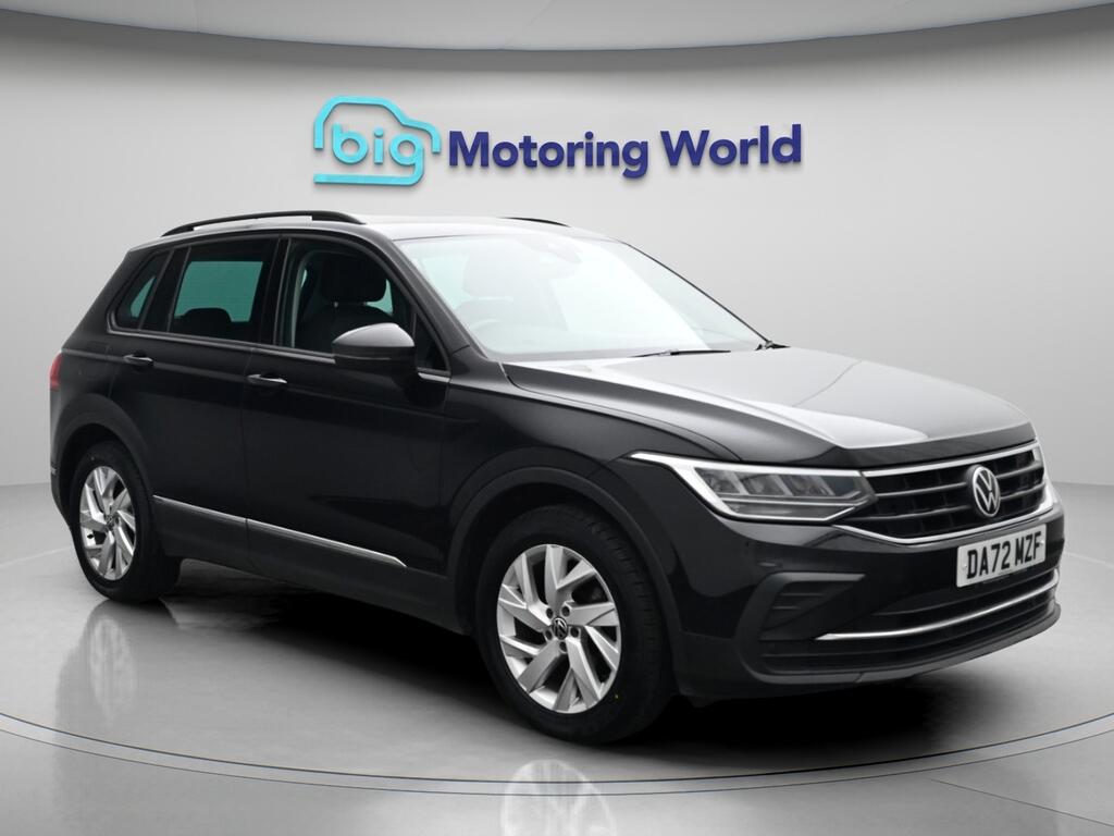 Black 2022 Volkswagen Tiguan Estate Front-wheel drive Automatic