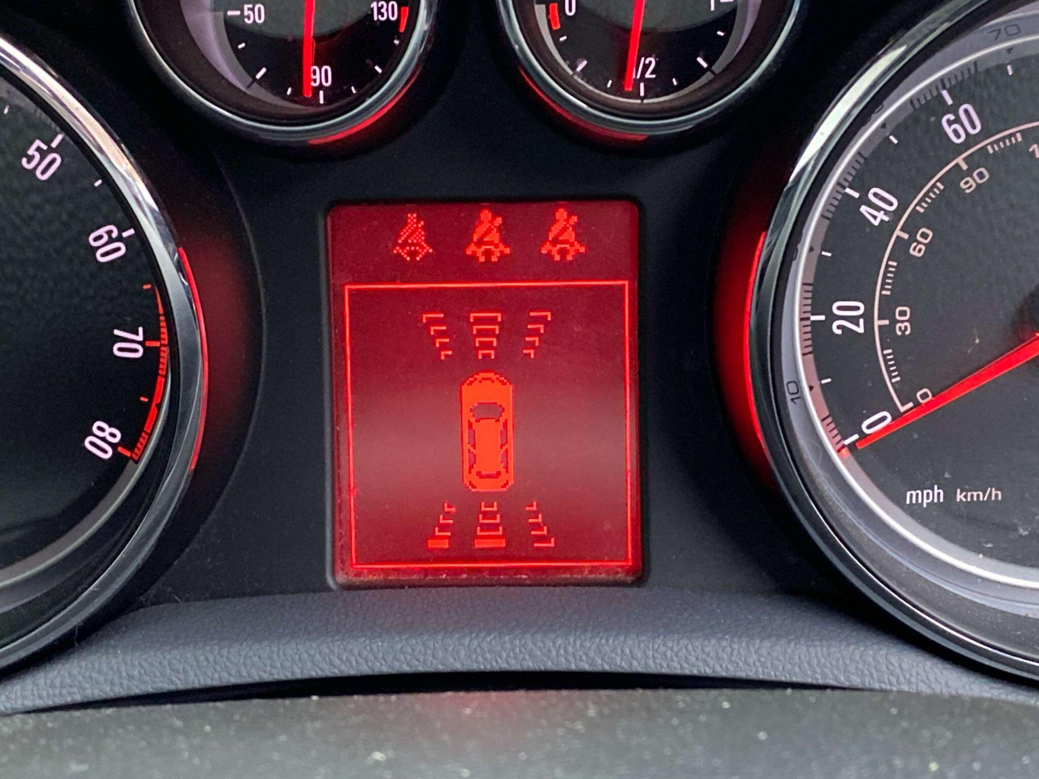 Vauxhall Mokka view 52