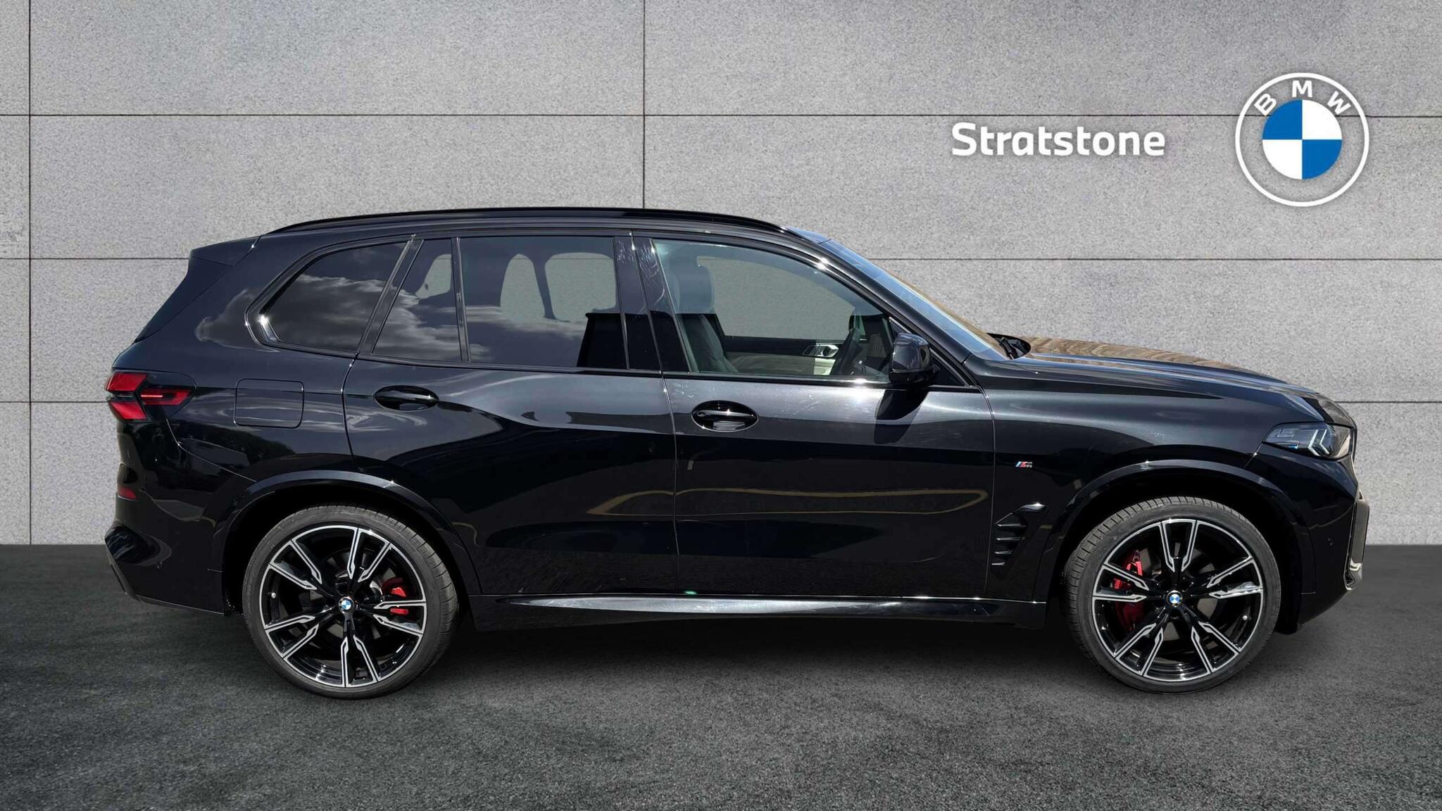 BMW X5 view 3