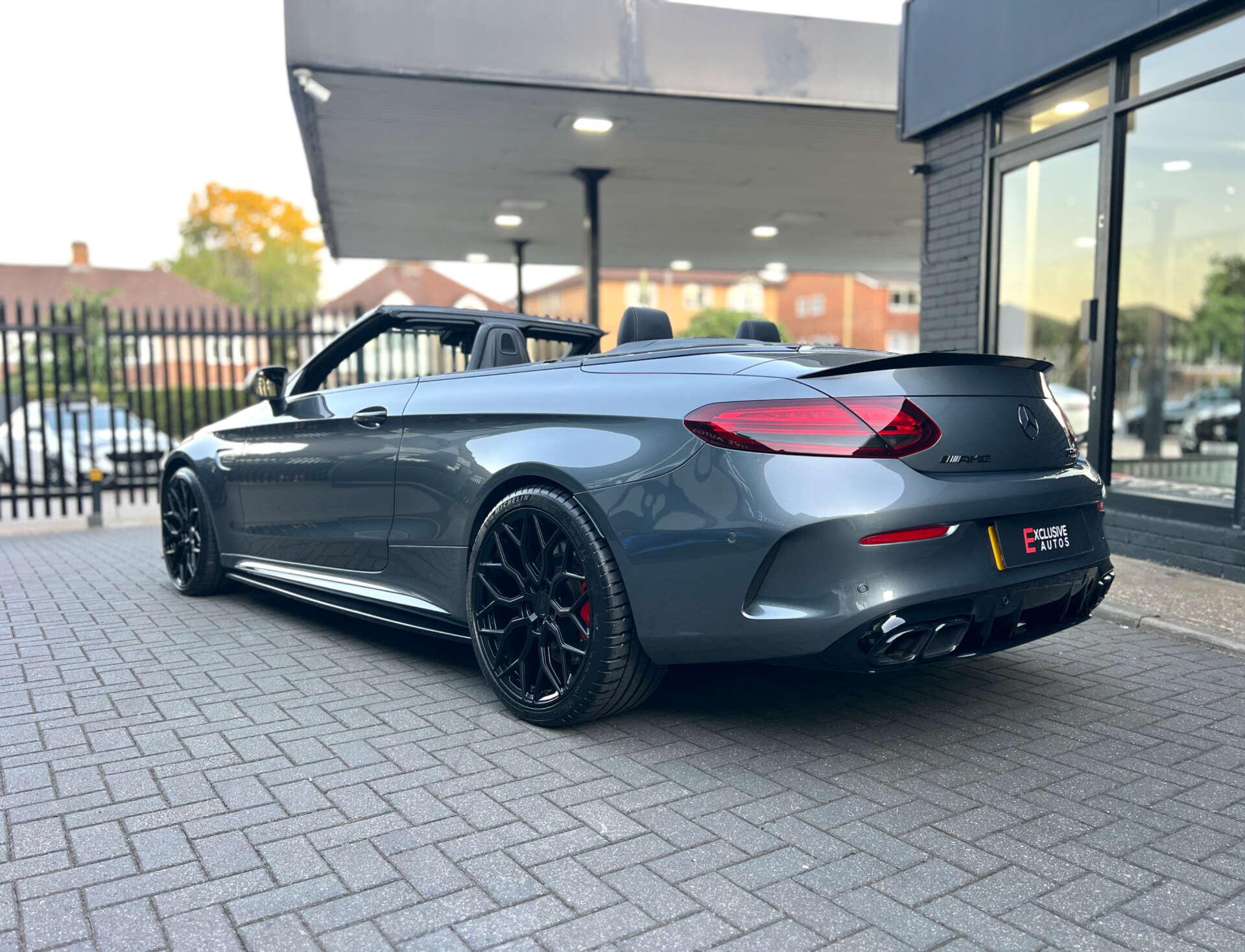 Mercedes-Benz C Class view 11
