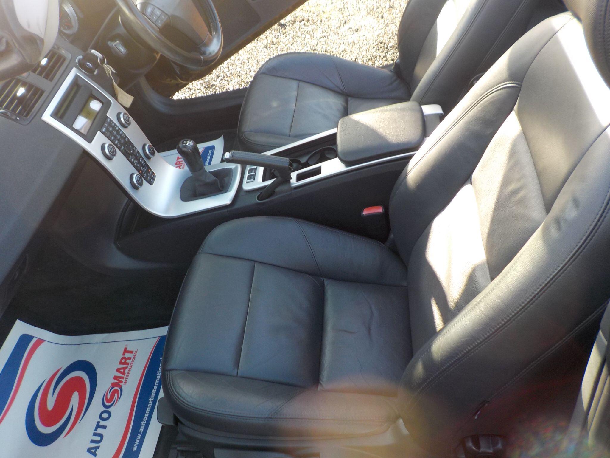 Volvo C70 2.0 D3 SE Euro 5 2dr