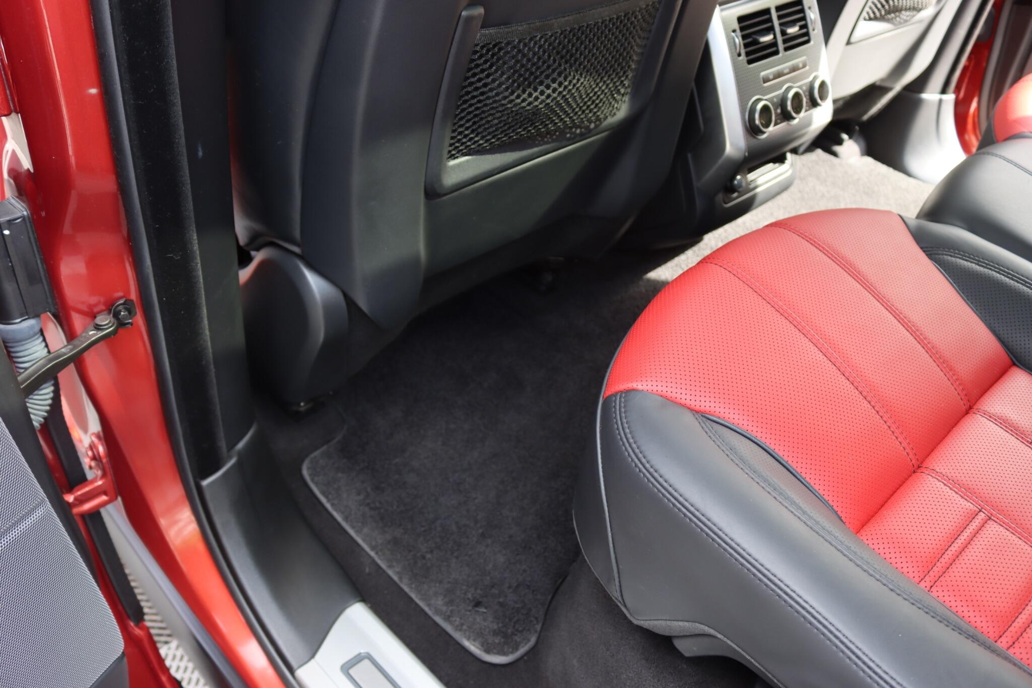 Land Rover Range Rover Sport view 10