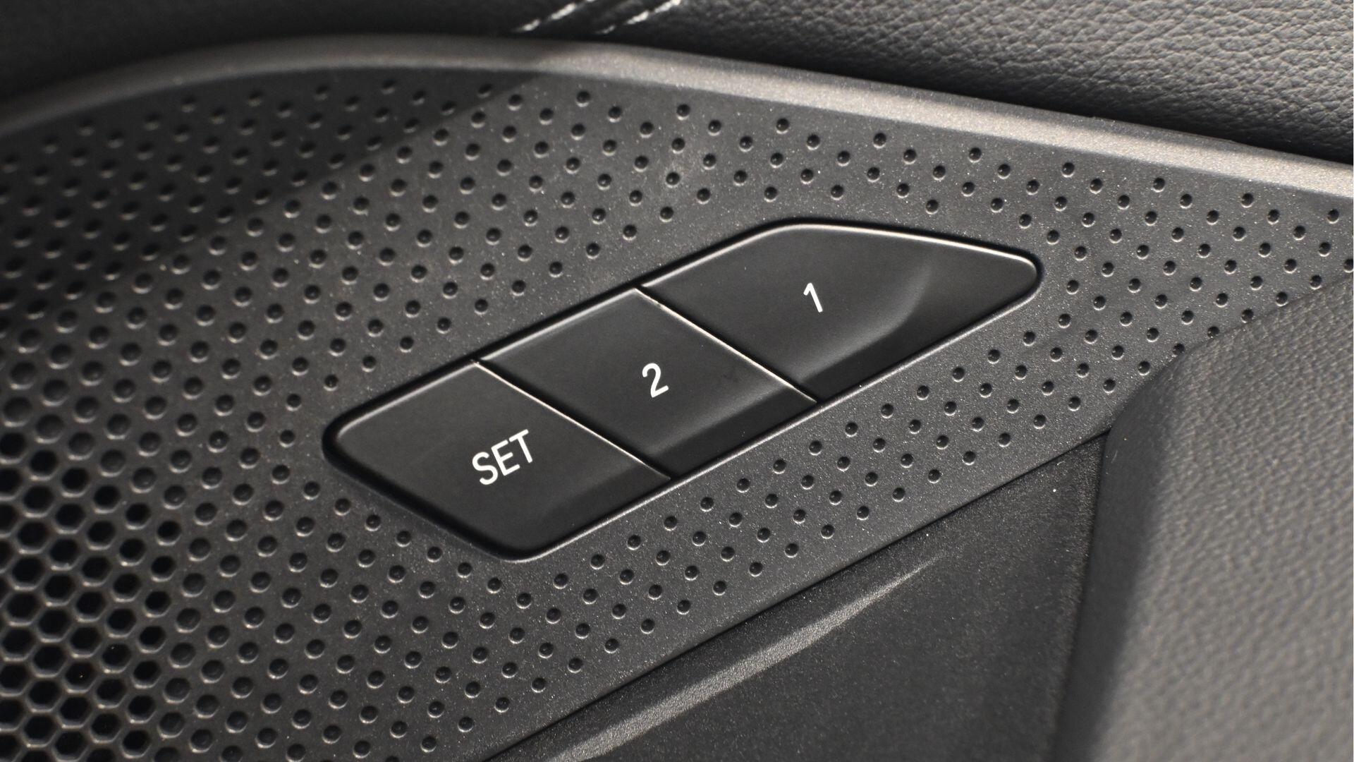 BMW I4 view 29
