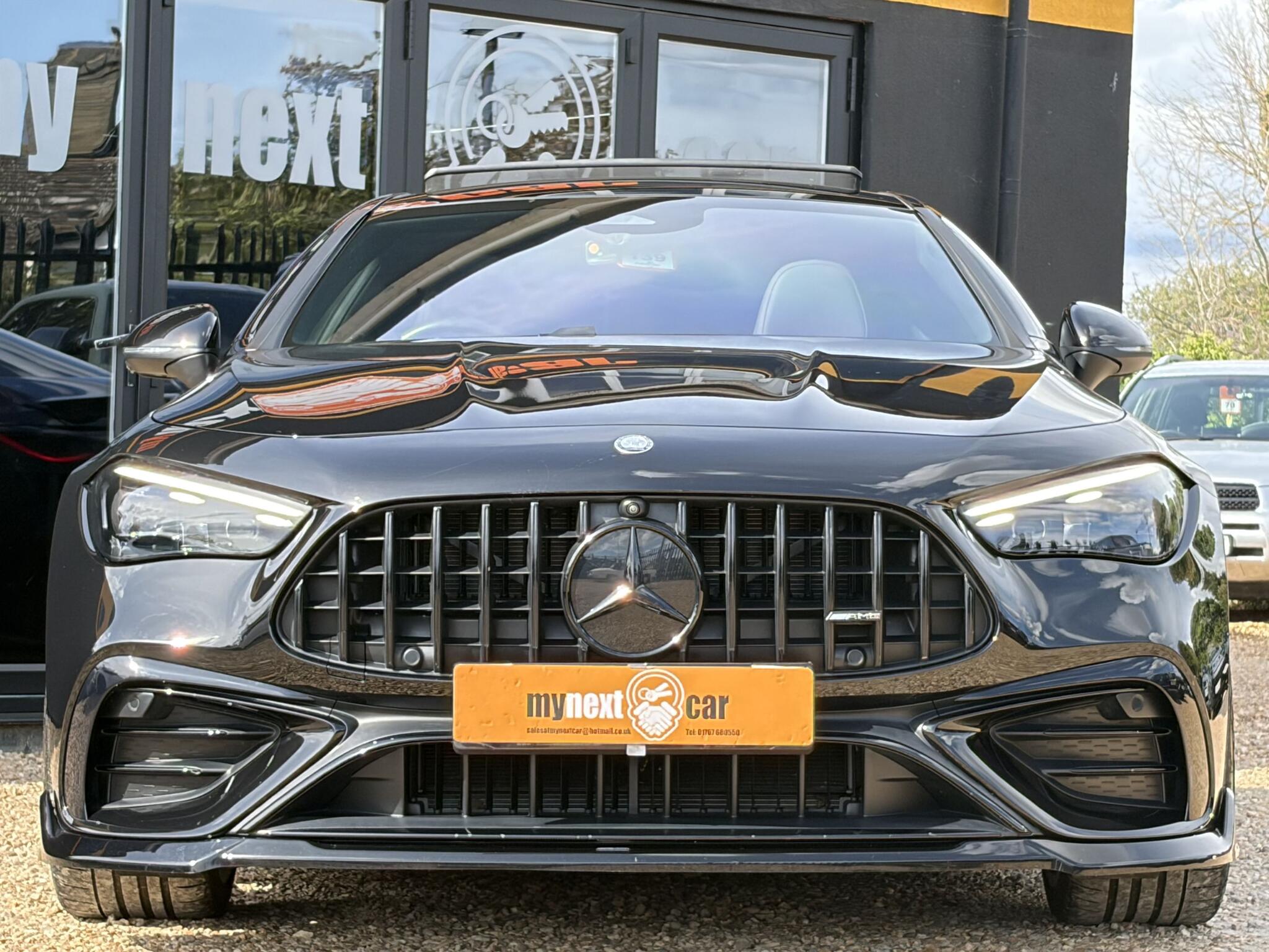 Mercedes-Benz Cle view 3