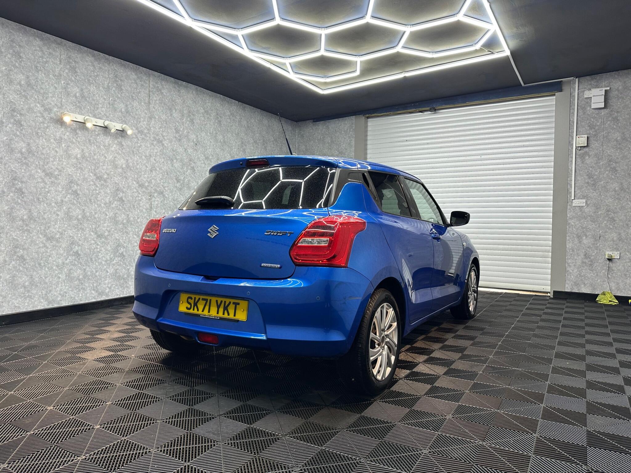 Suzuki Swift view 4