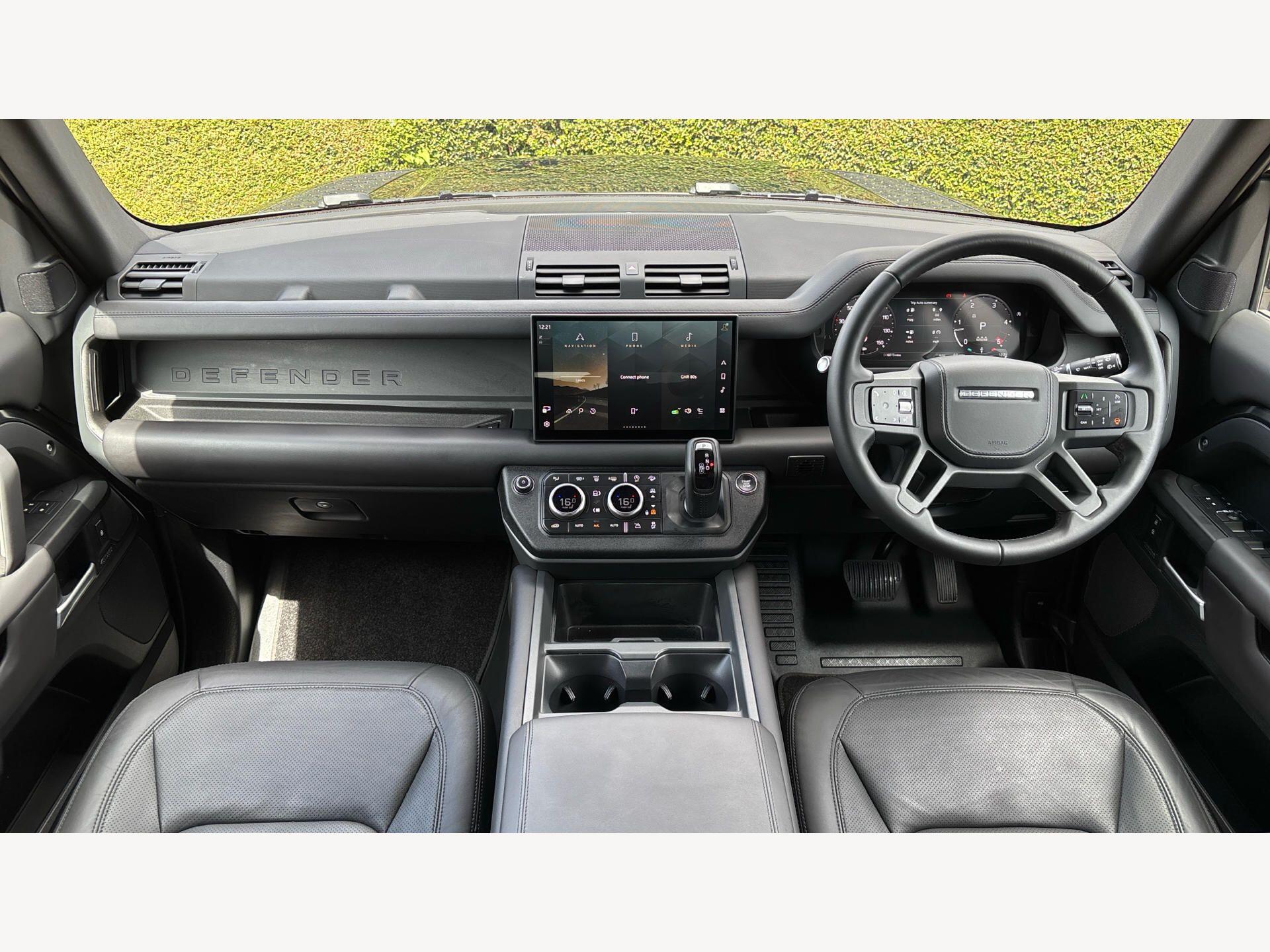 Land Rover Defender view 11