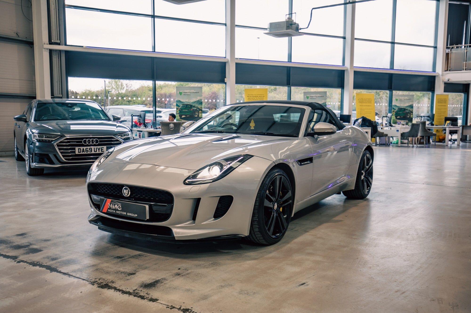 Jaguar F-Type view 26
