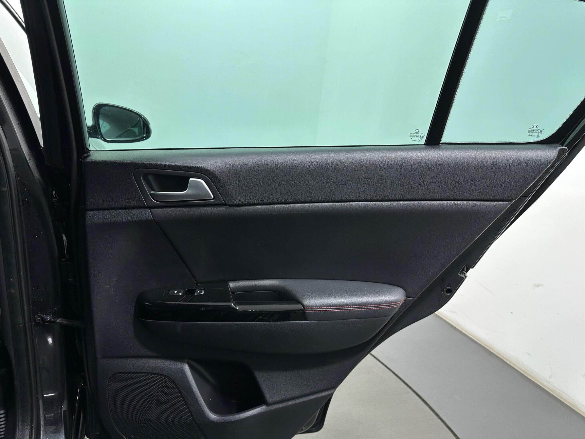 Kia Sportage view 44