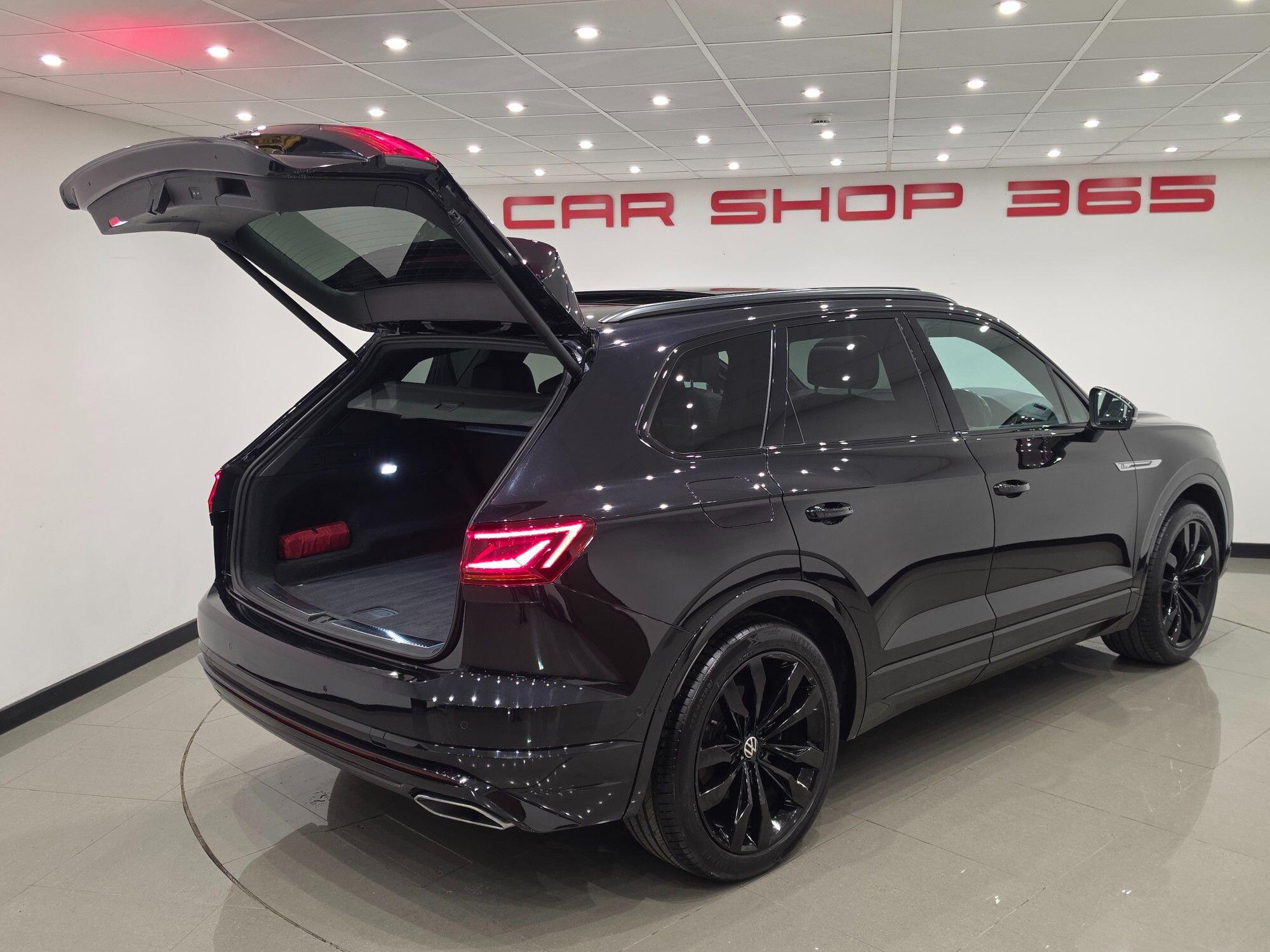 Volkswagen Touareg view 52