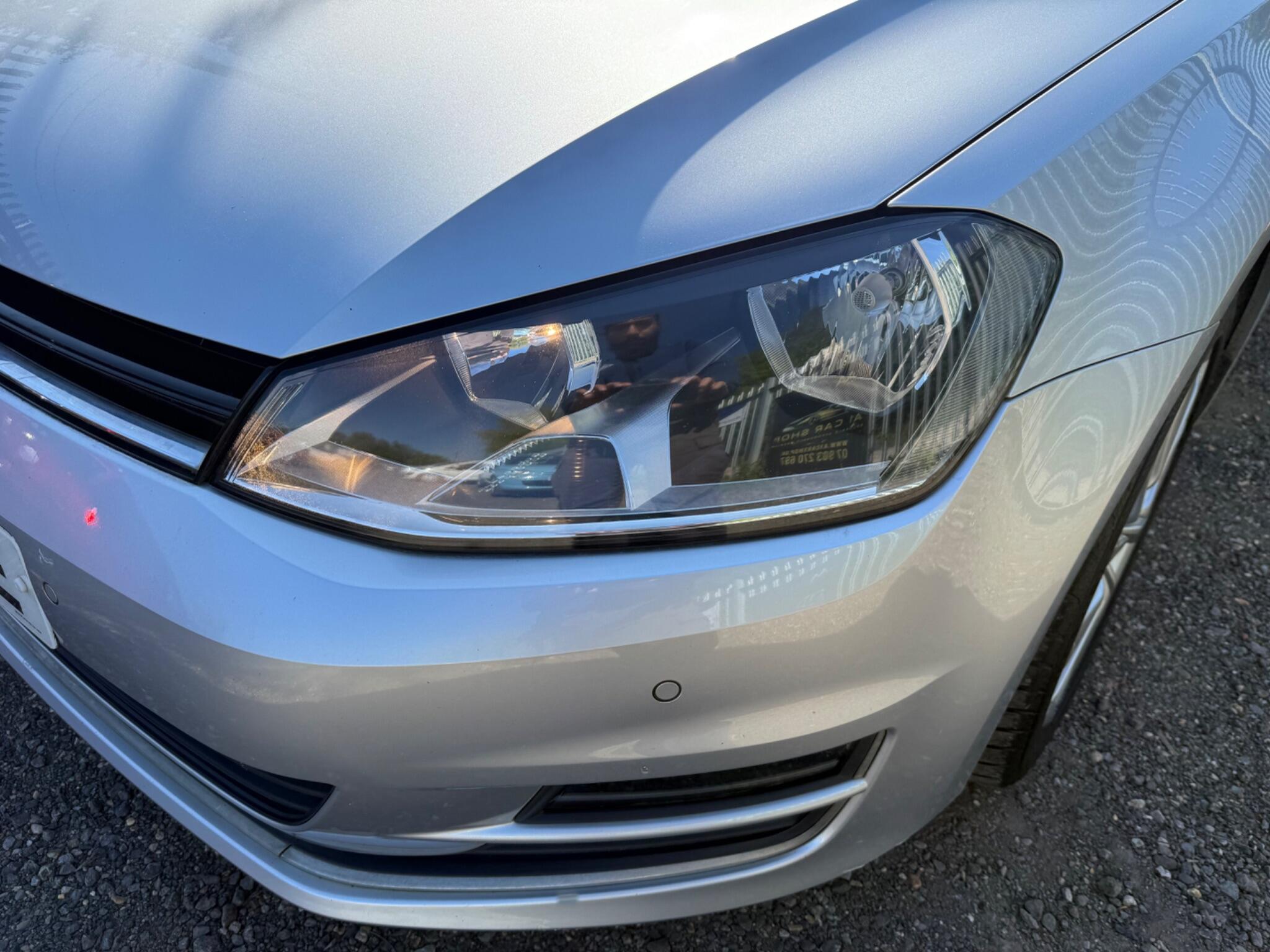 2014 Volkswagen Golf image 36