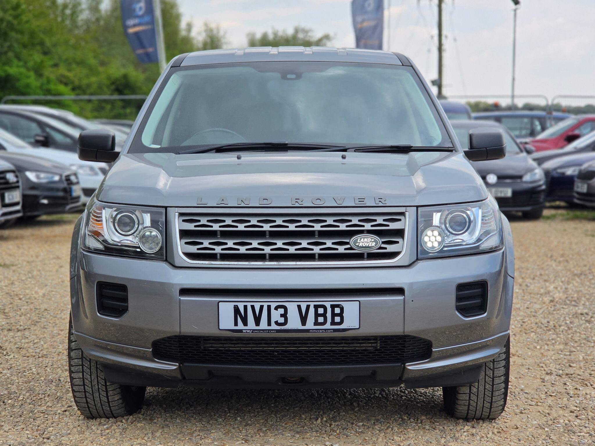Land Rover Freelander 2 view 21
