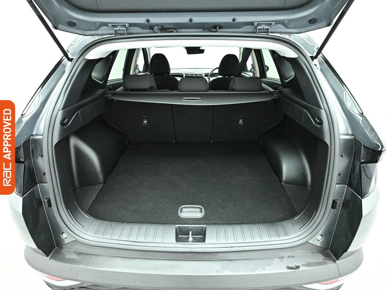 Hyundai Tucson view 27