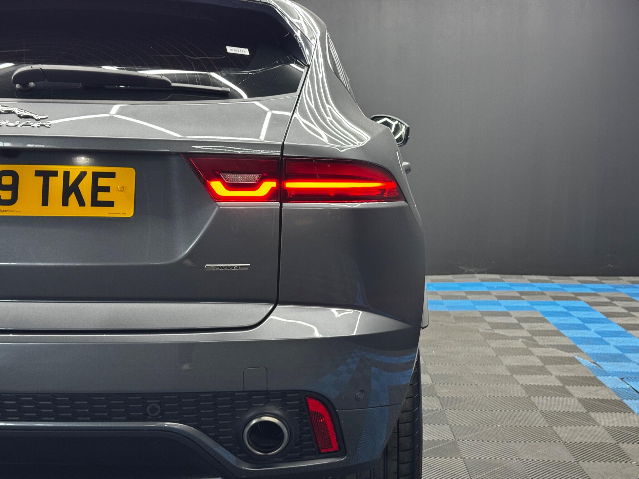 Jaguar E-Pace view 45