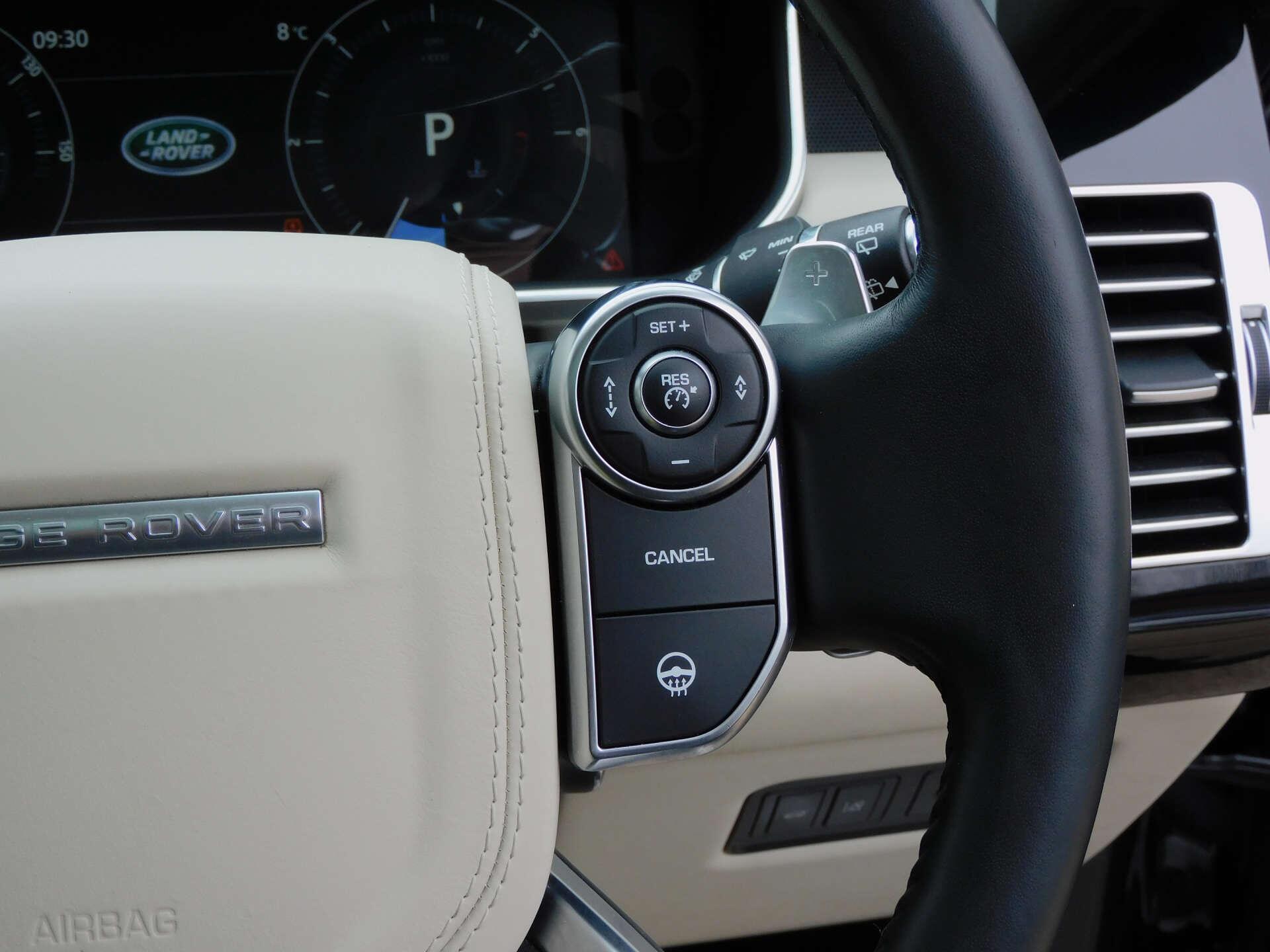 Land Rover Range Rover view 38