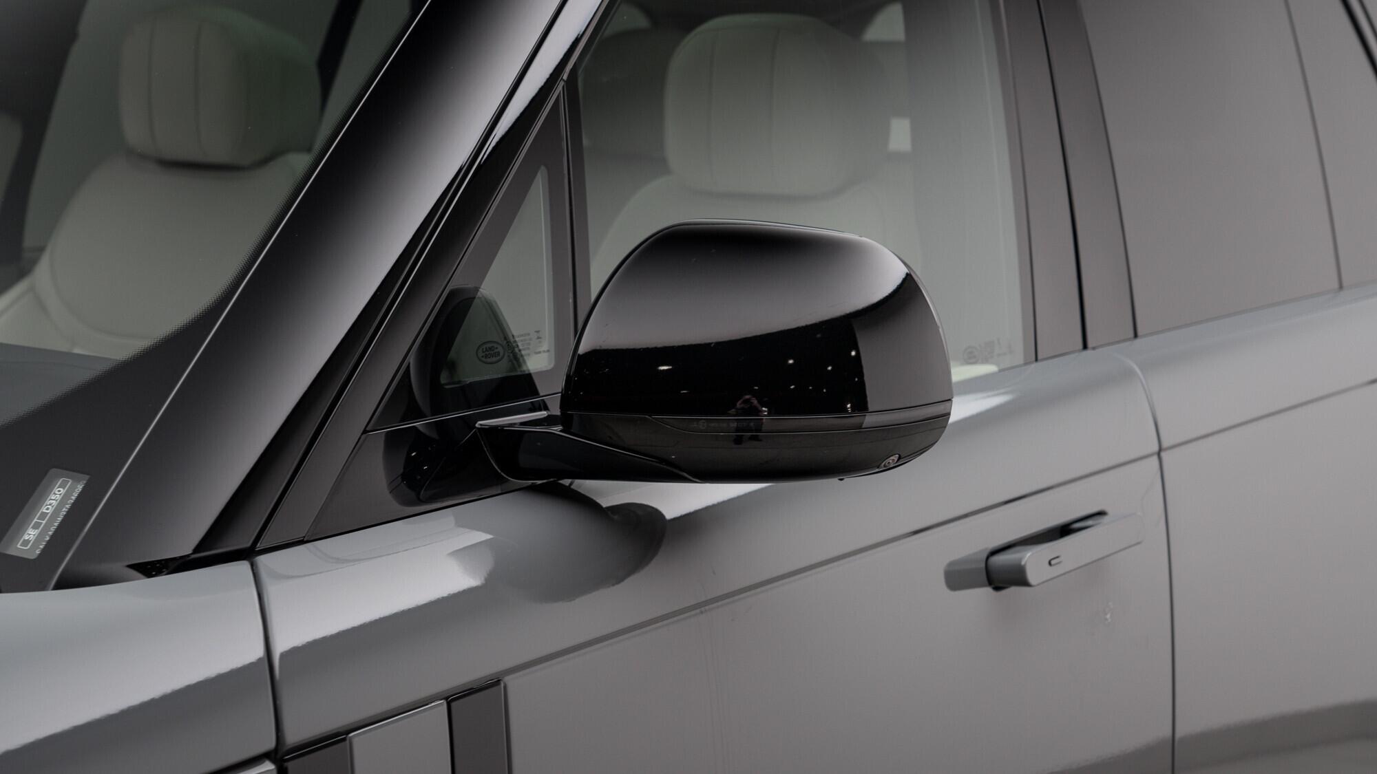 Land Rover Range Rover view 11