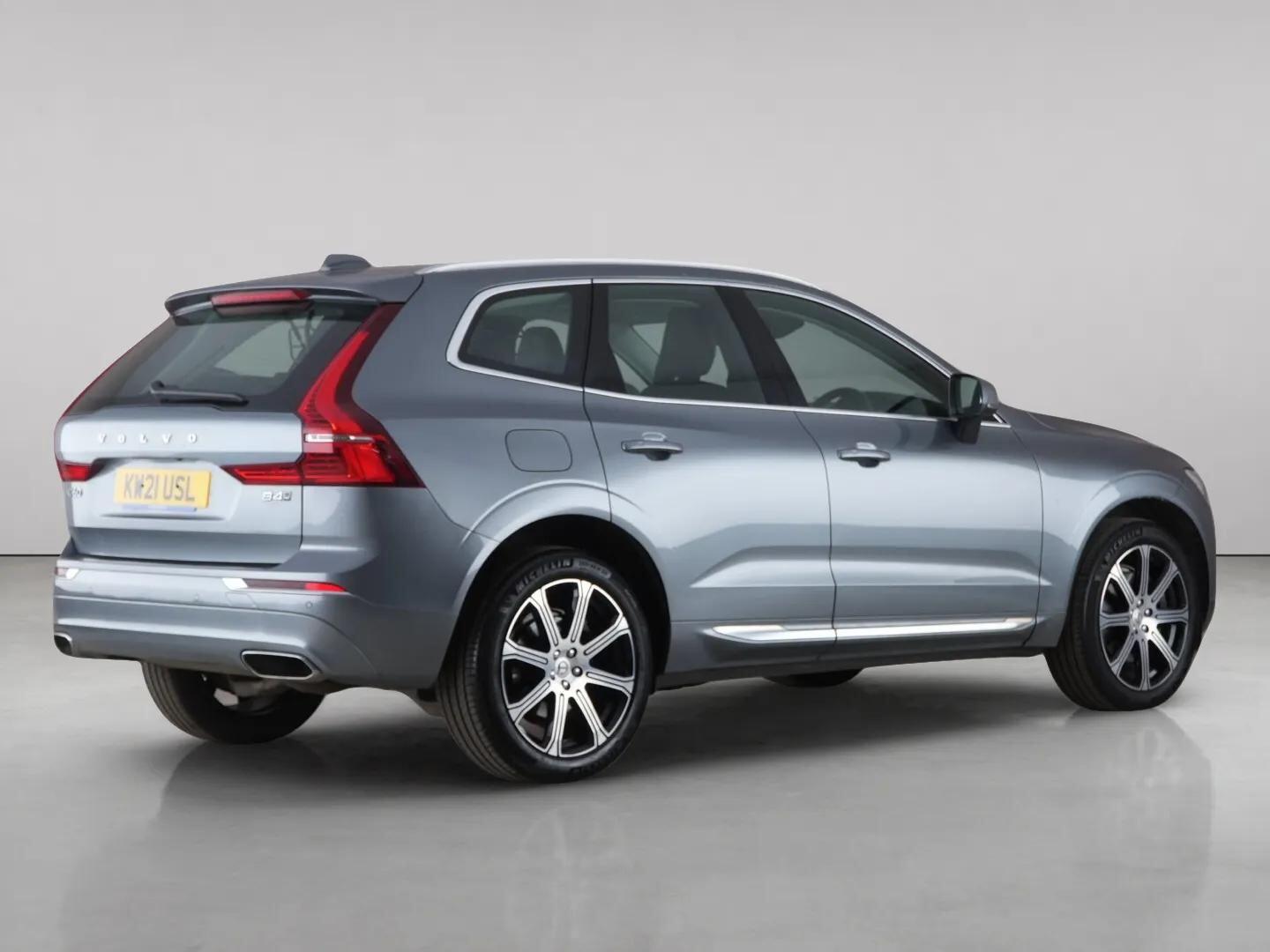 Volvo XC60 view 6