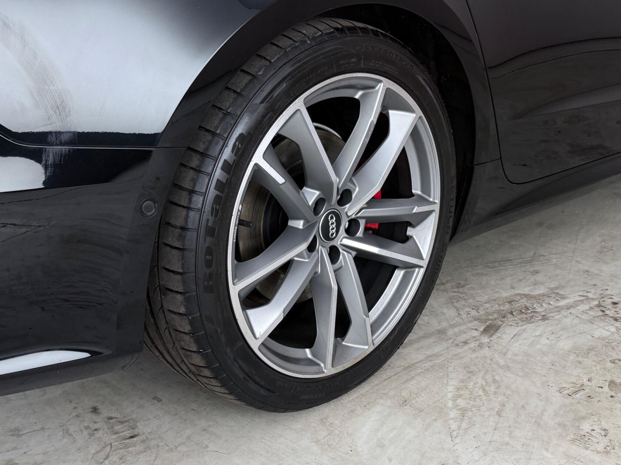 Audi A7 view 9