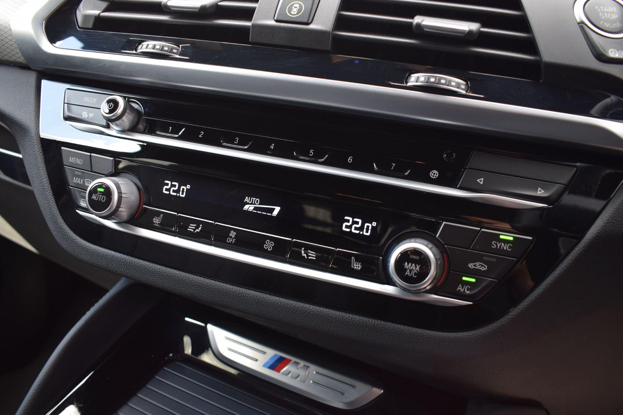 BMW X4 view 17