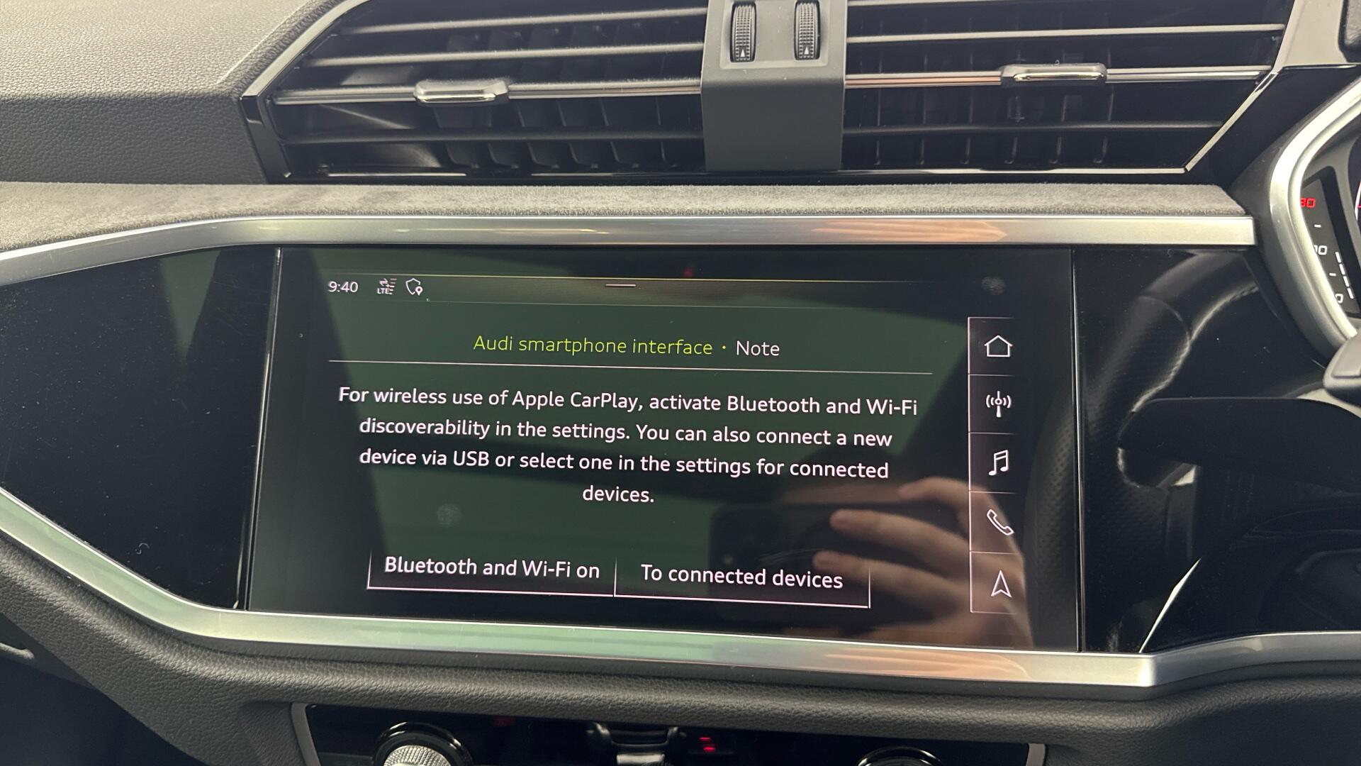 Audi Q3 view 36