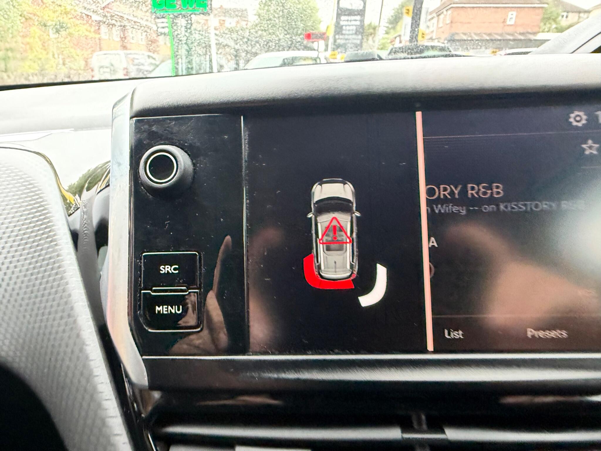 Peugeot 2008 view 23