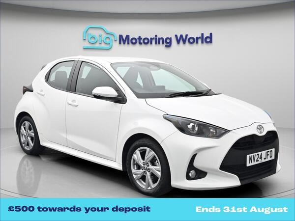 White 2024 Toyota Yaris Hatchback Front-wheel drive Automatic