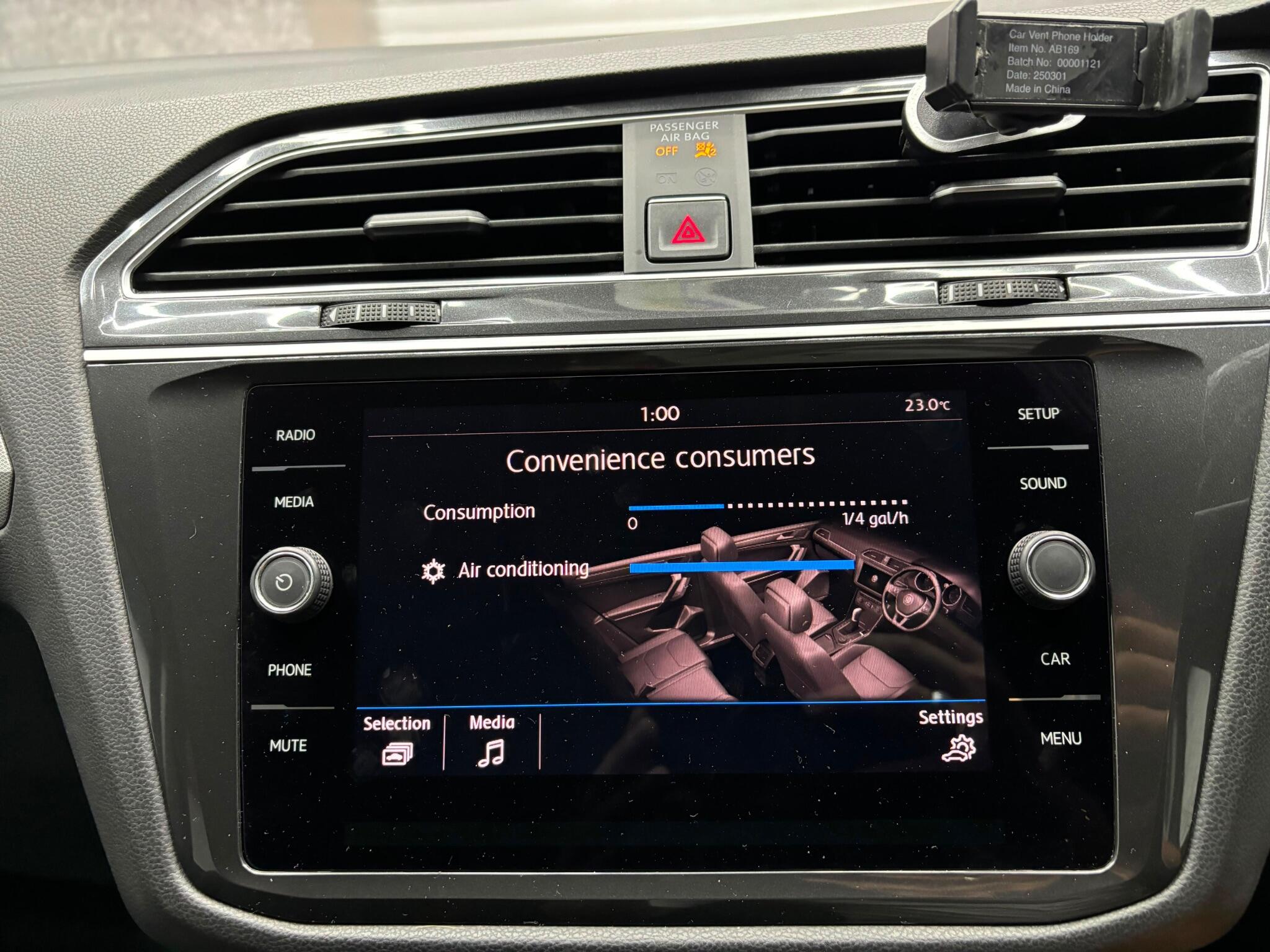 Volkswagen Tiguan view 9