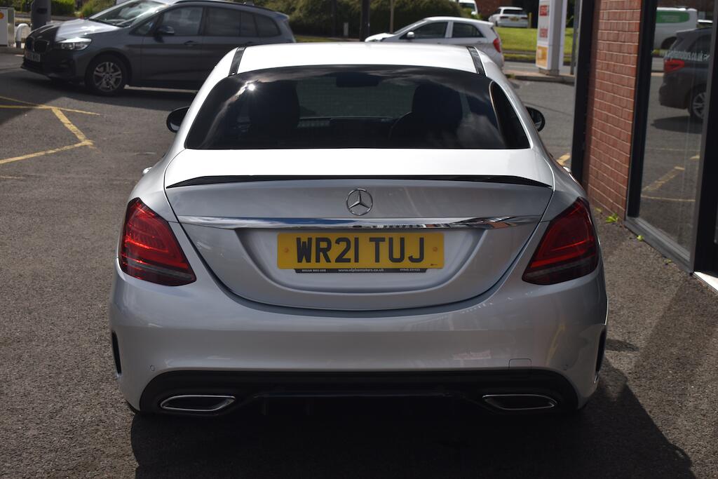 Mercedes-Benz C Class view 8