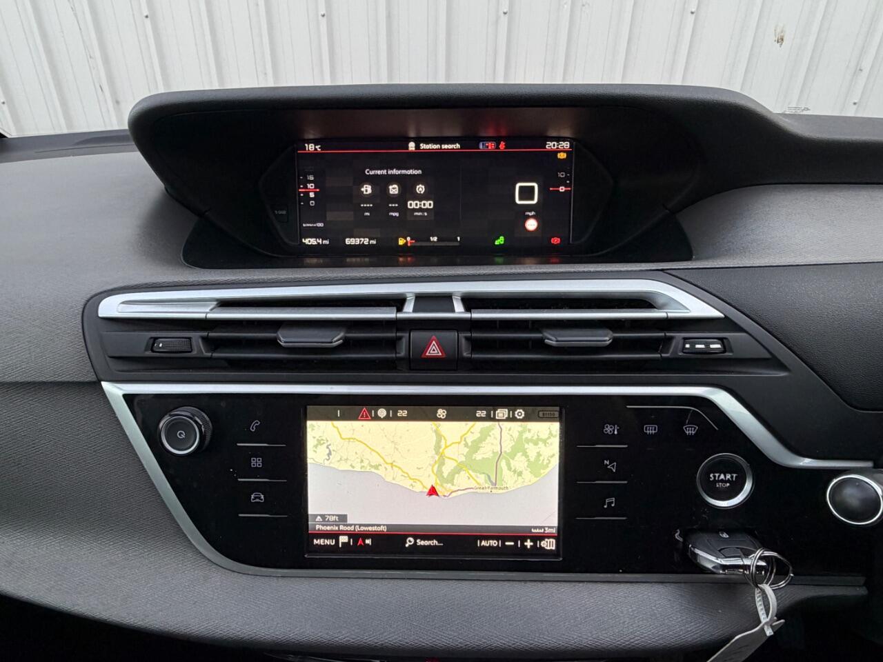 Citroen Grand C4 Spacetourer view 26