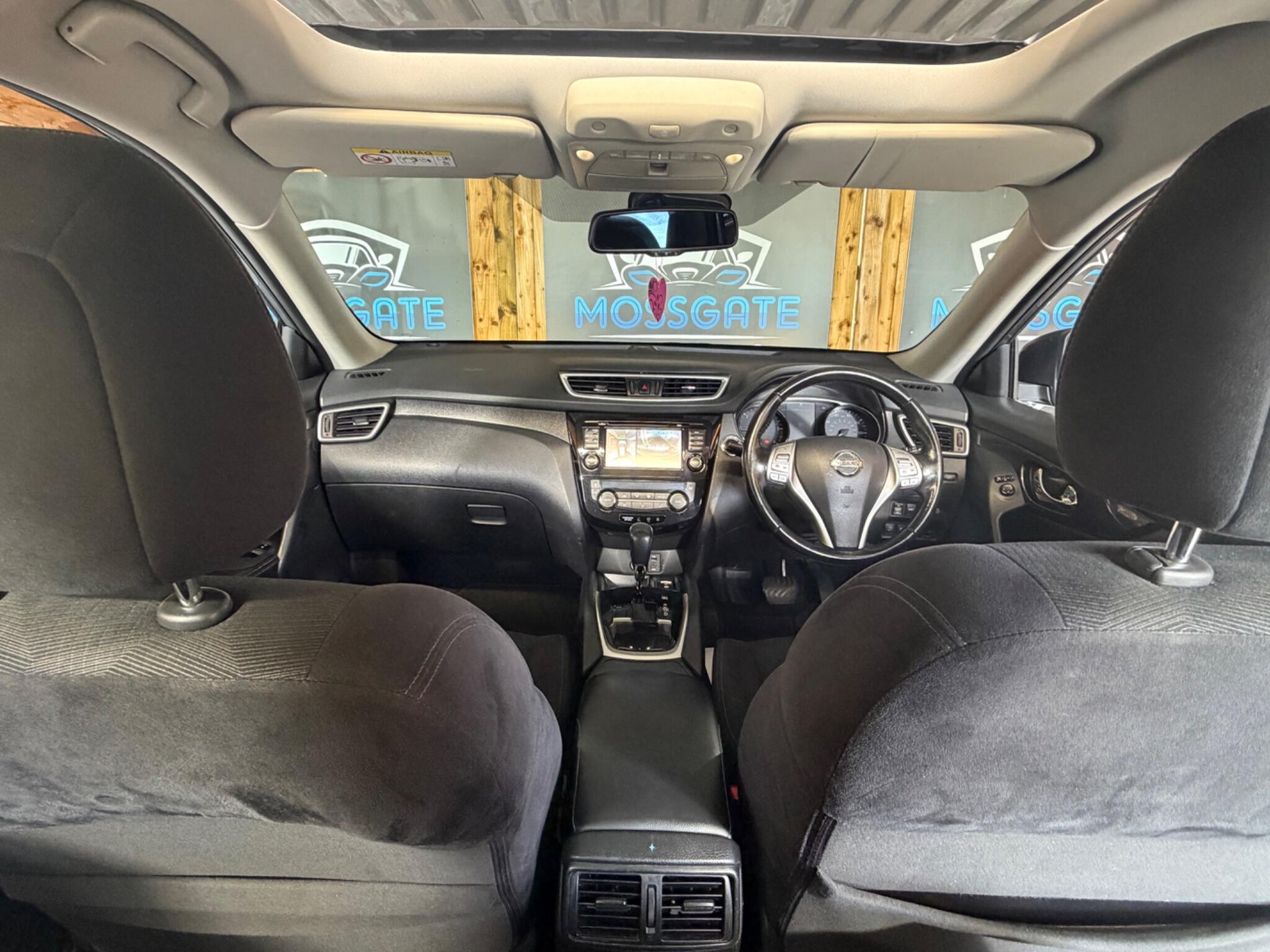 Nissan X-Trail view 12