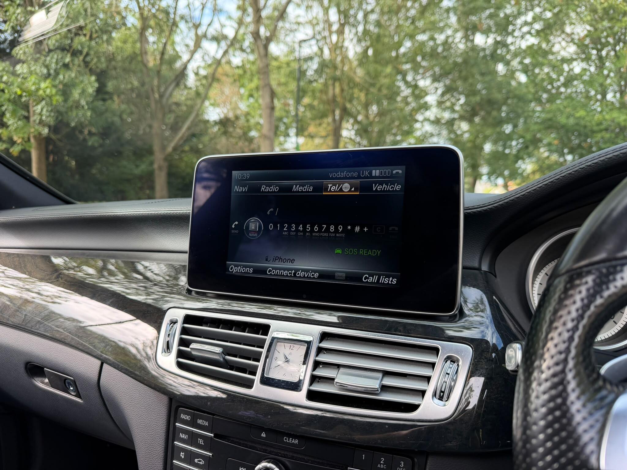 Mercedes-Benz CLS view 23