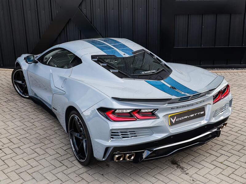 Chevrolet Corvette view 15
