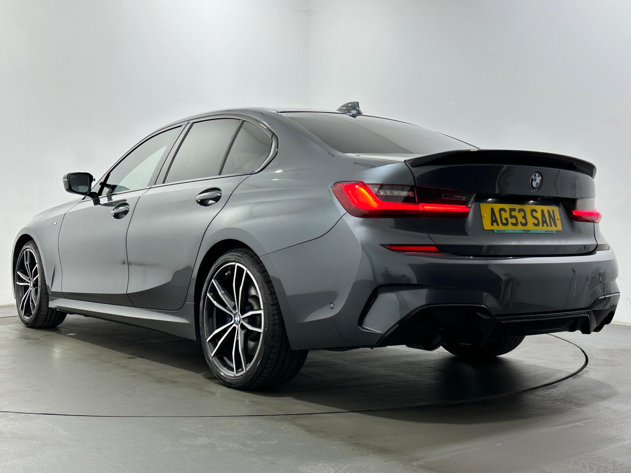 BMW 3 Series view 51