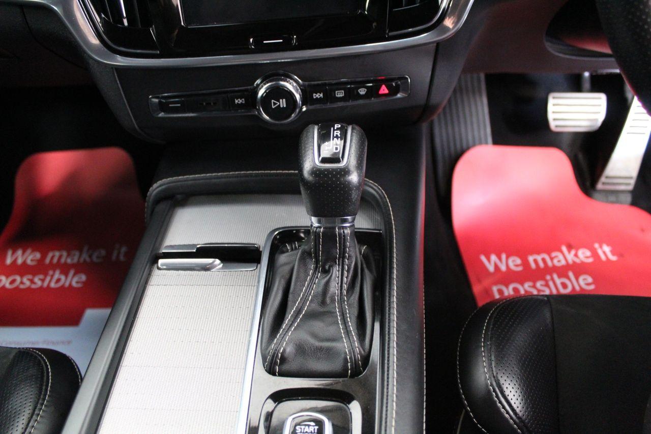 Volvo V90 view 44