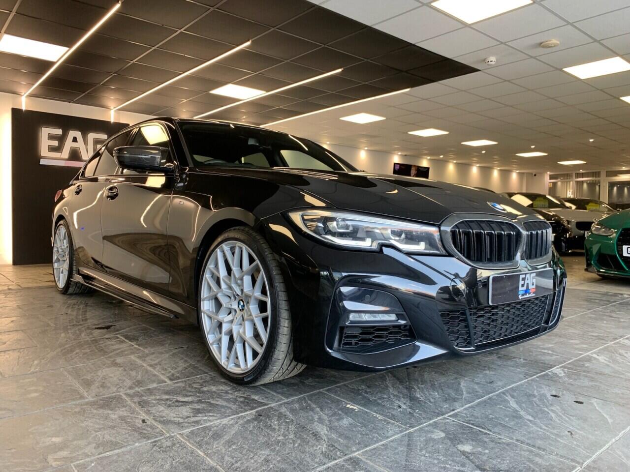 BMW 3 Series view 14