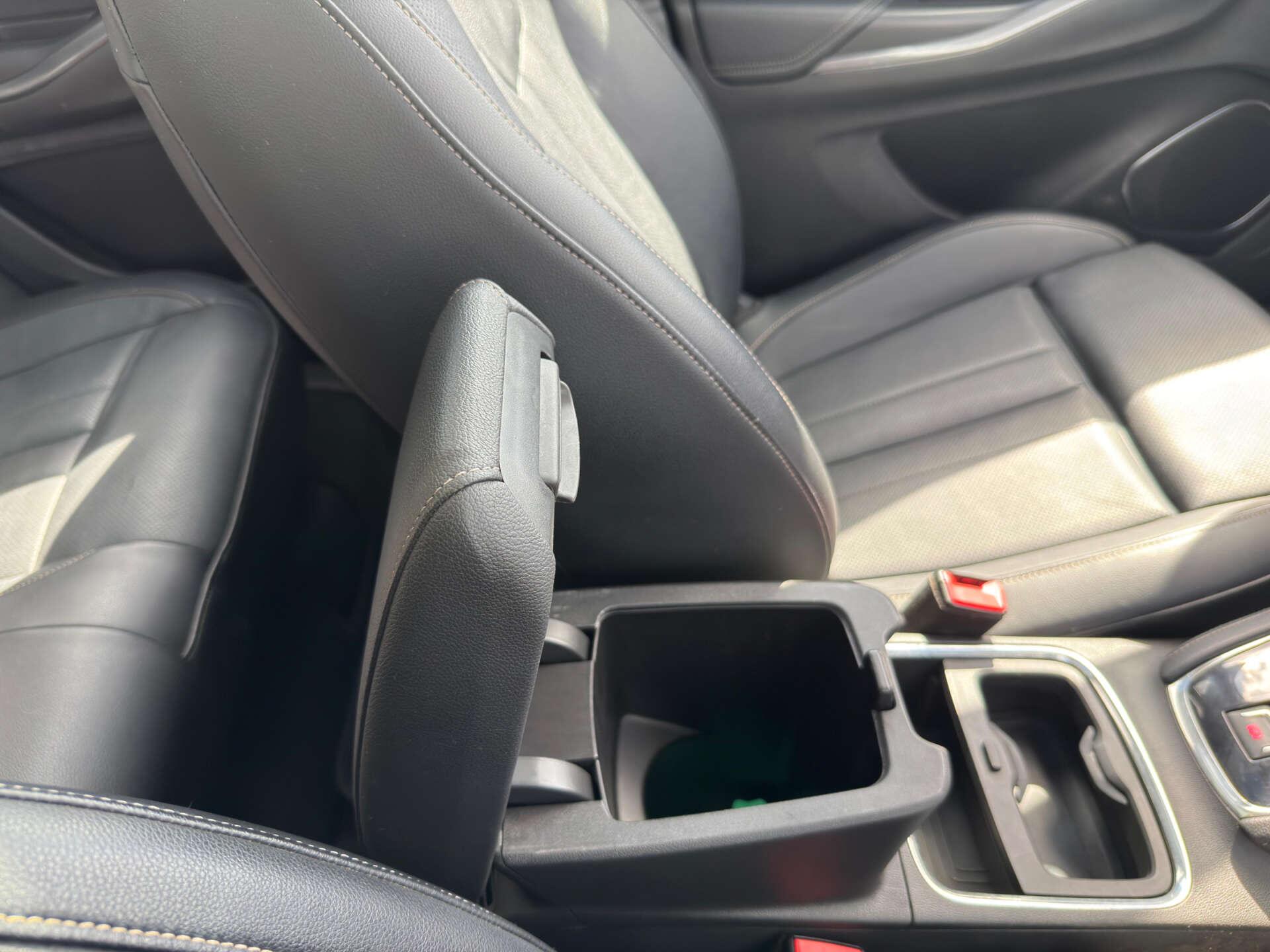 Vauxhall Grandland X view 71