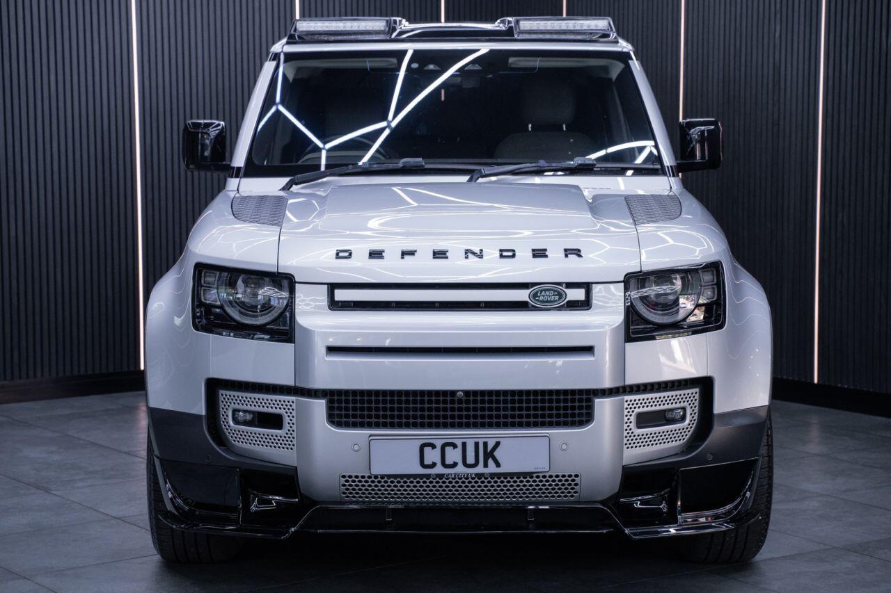 Land Rover Defender view 6