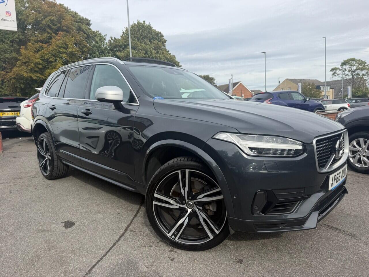 Volvo XC90 view 23