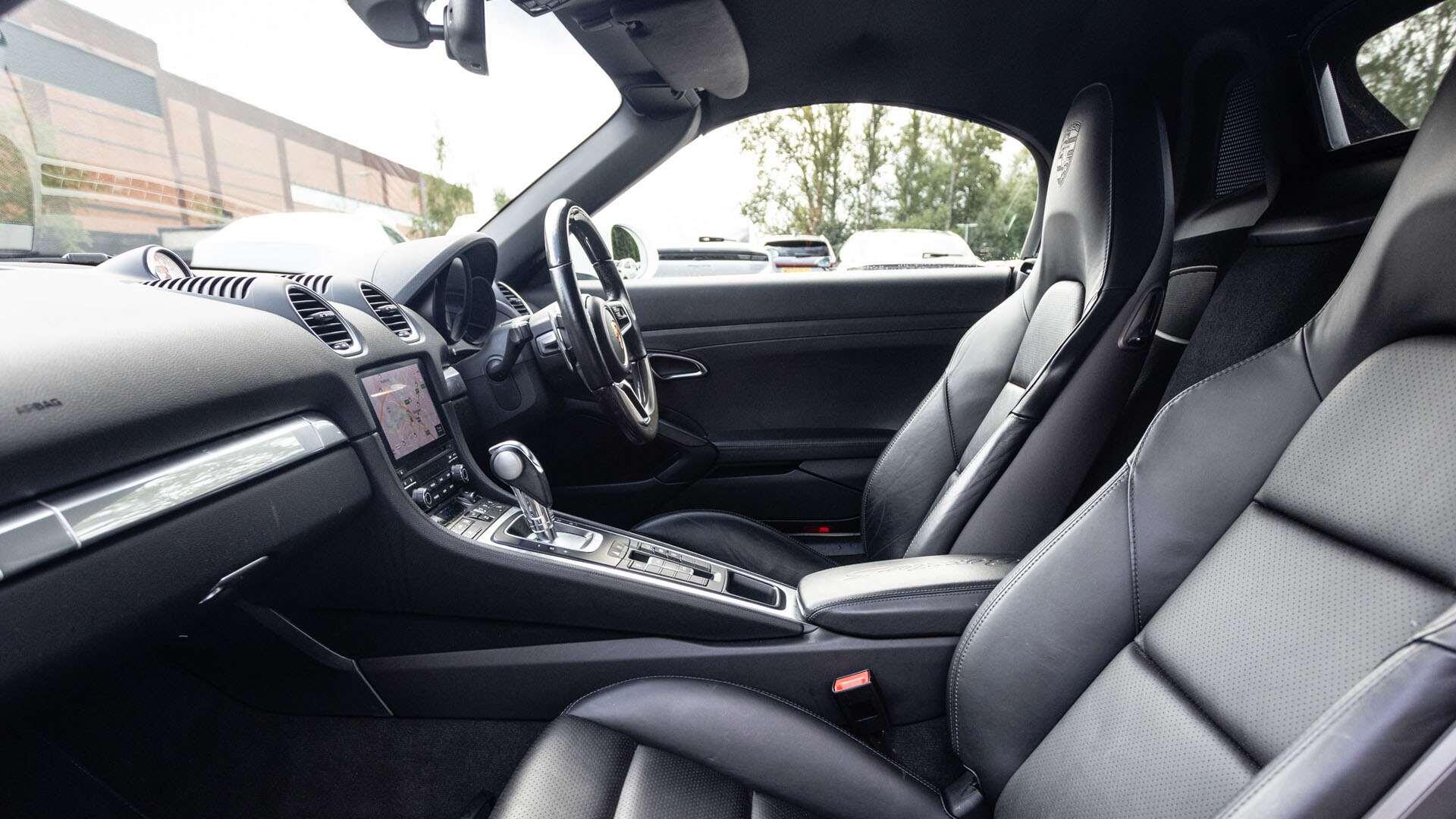 Porsche Boxster view 13
