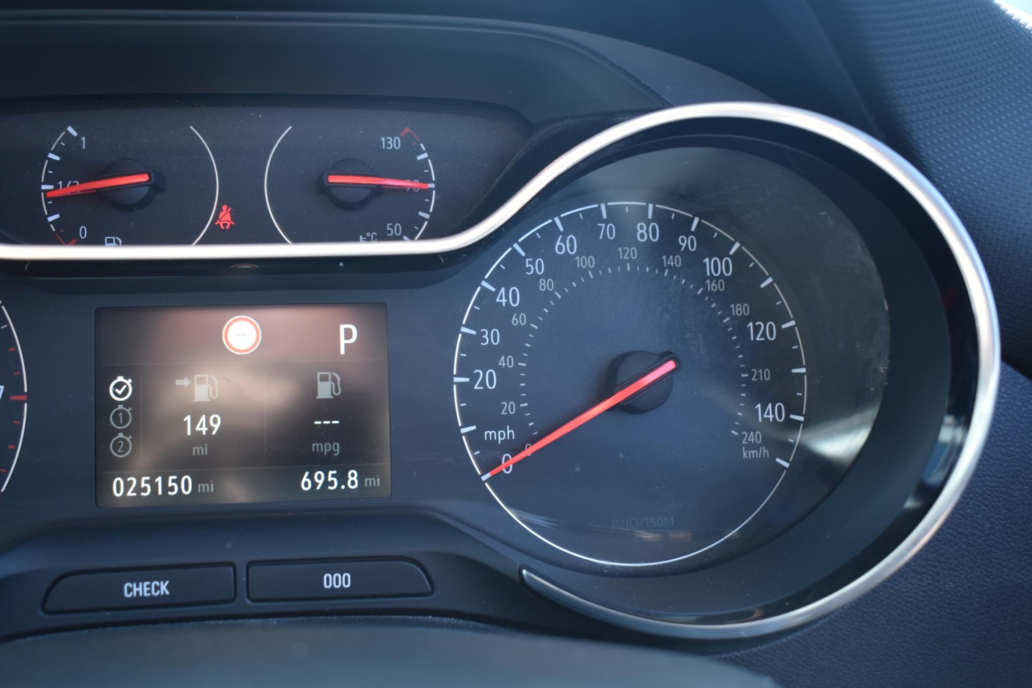 Crossland - 1.2 Turbo Ultimate Nav Auto Euro 6 (s/s) 5dr - Image 22