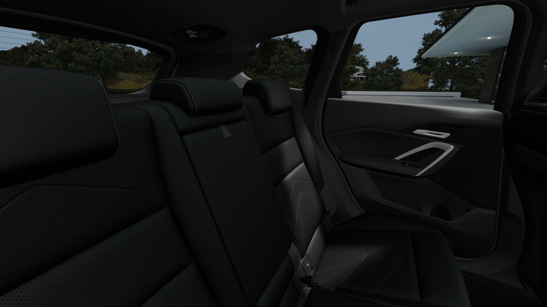 BMW X1 view 13