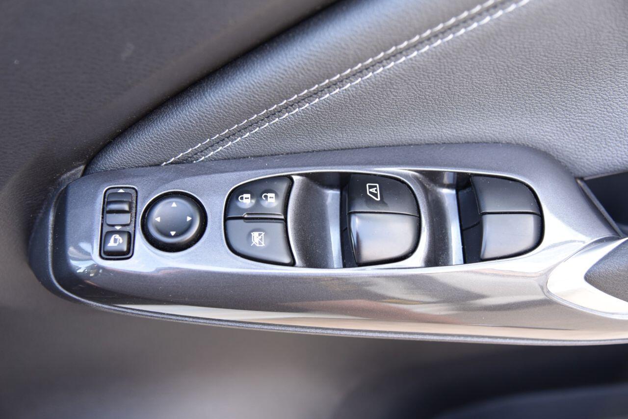 Nissan Juke view 45