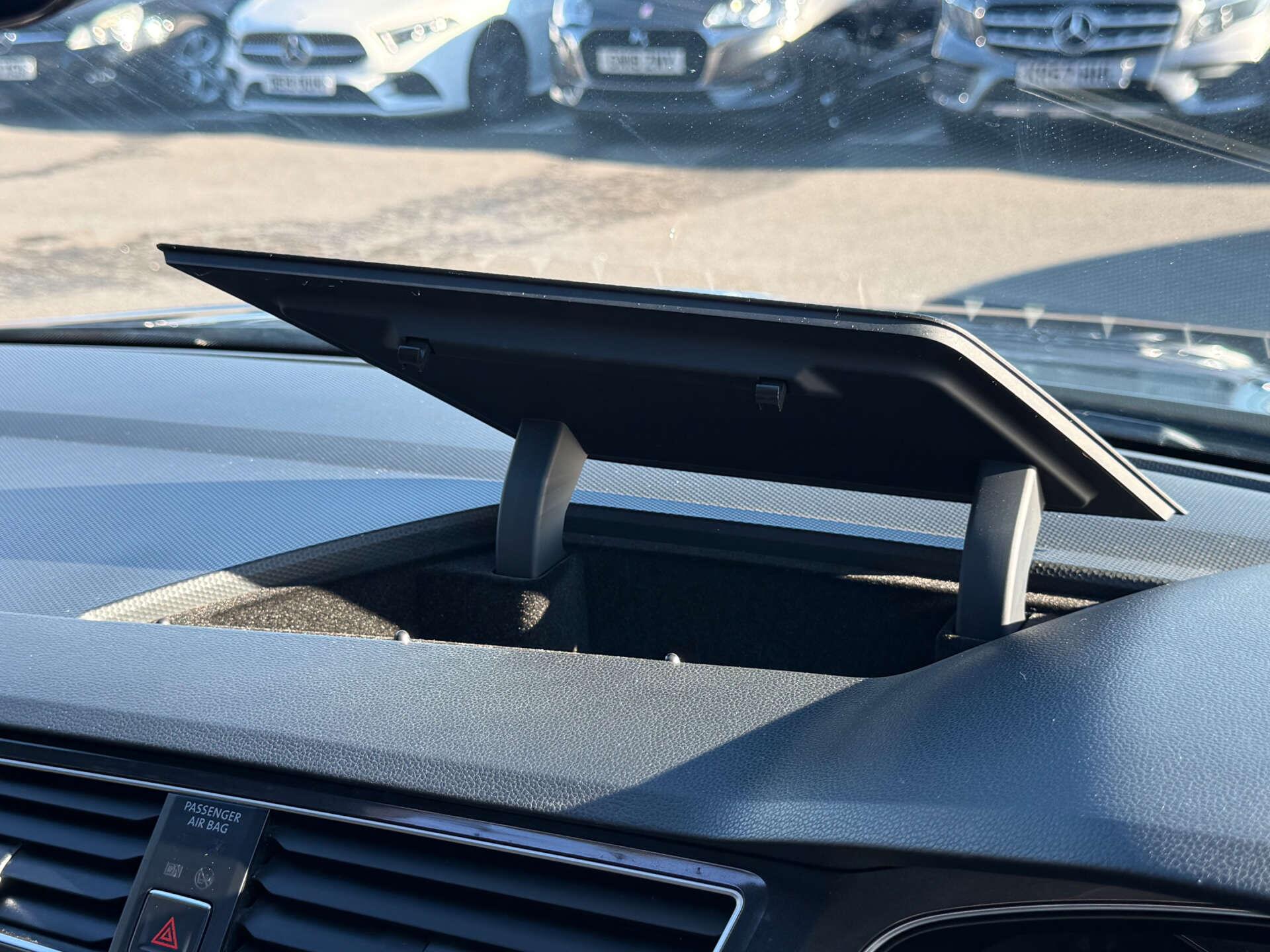 Volkswagen Tiguan view 65