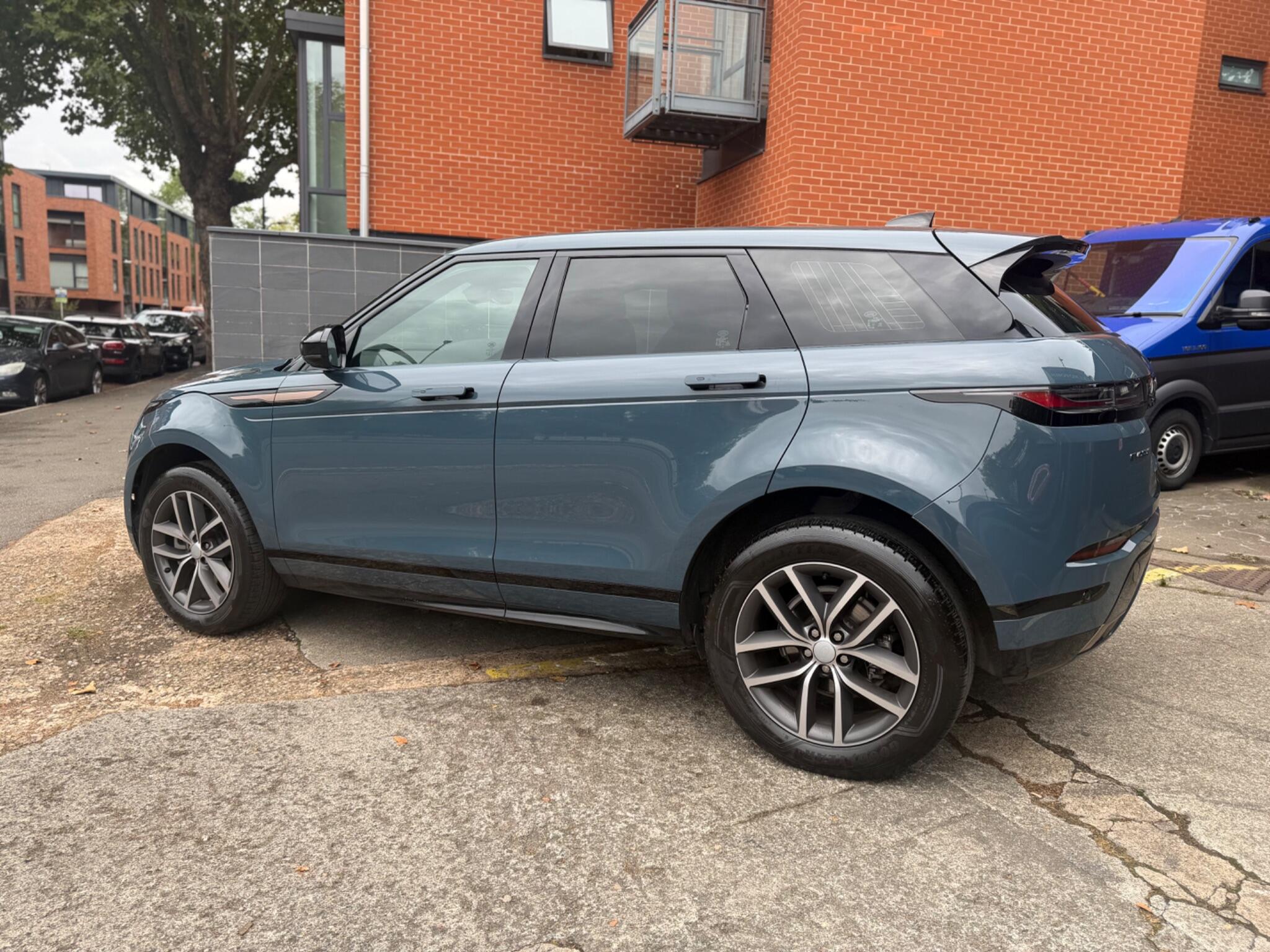 Land Rover Range Rover Evoque view 13