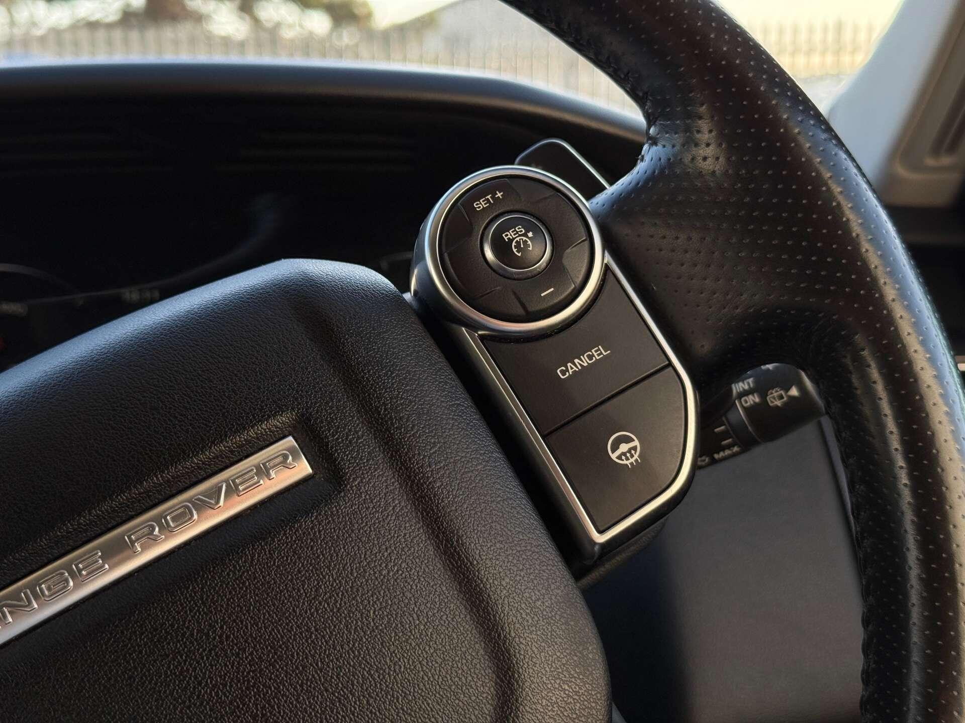 Land Rover Range Rover Sport view 42